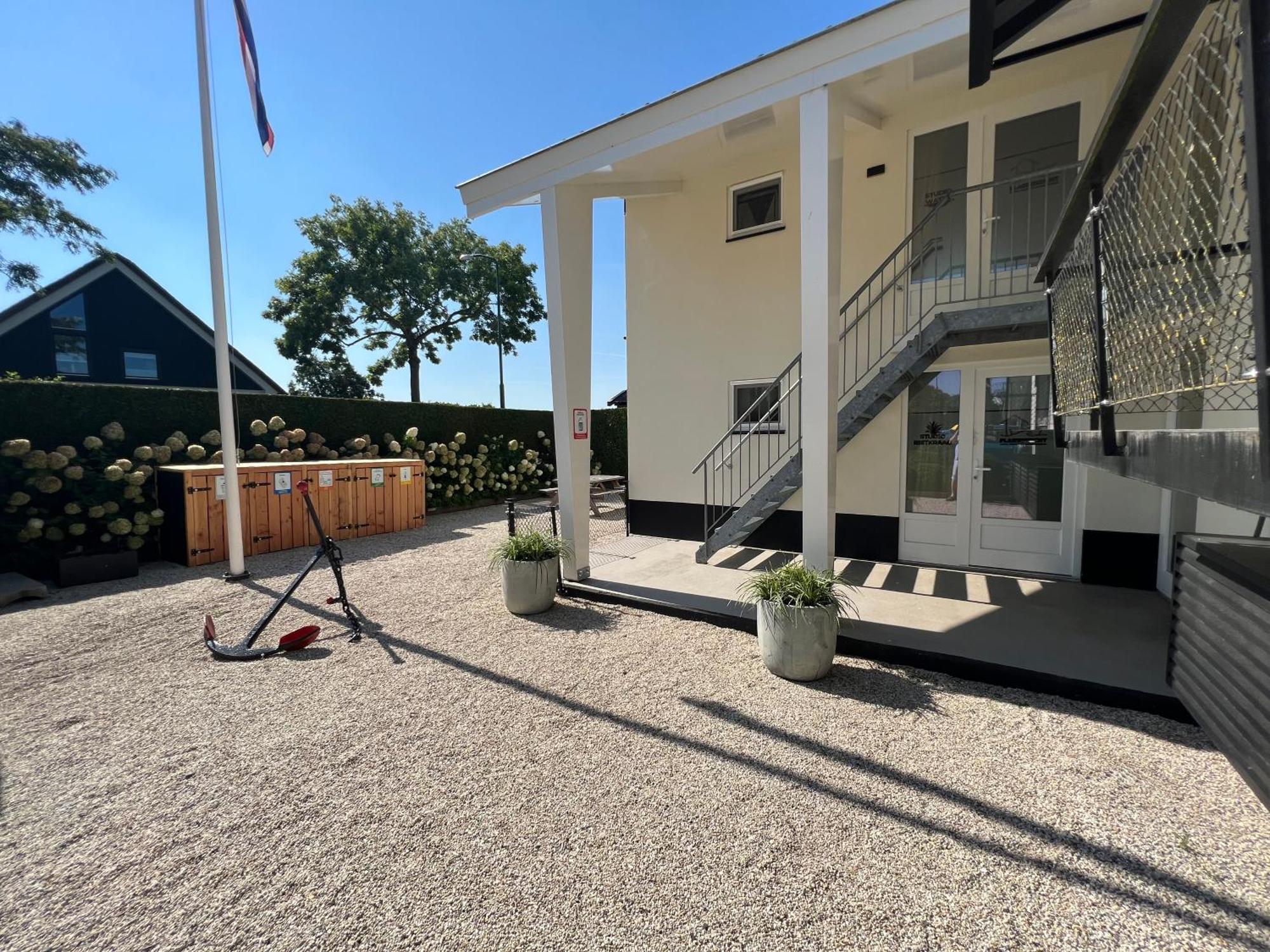 Plassenzicht Logies & Sloepverhuur Loosdrecht Dış mekan fotoğraf